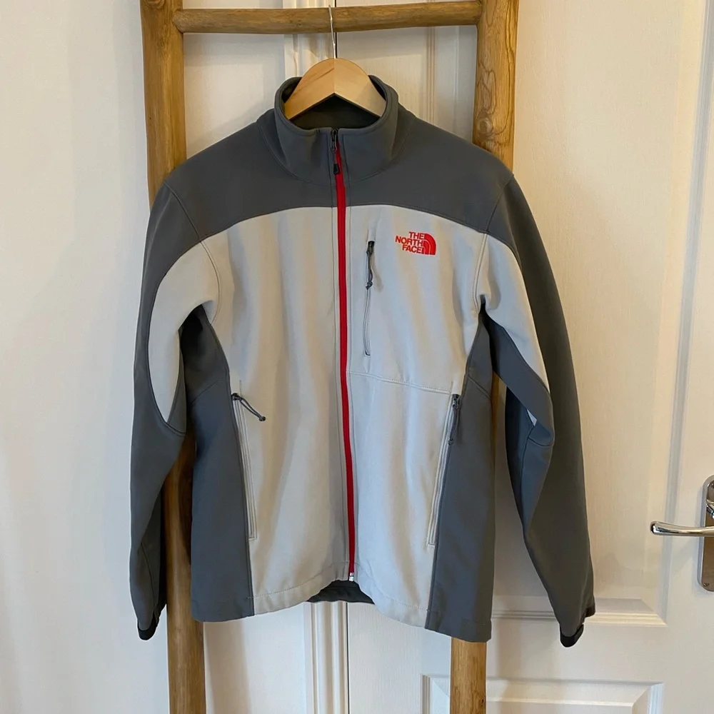 The North Face Men's Small Apex Bionic Softshell Full Zip Jacket Gray Gorpcore